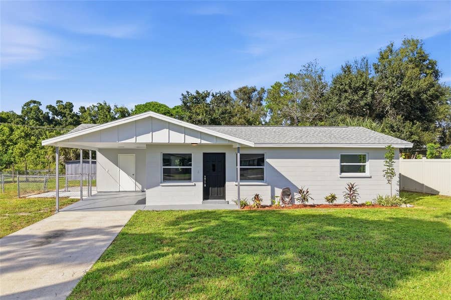 Property photo for 1015 60TH AVENUE TERRACE W, Bradenton, FL