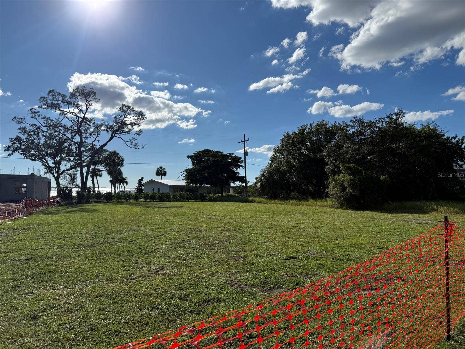 Front of lot view on Westmoreland Dr.