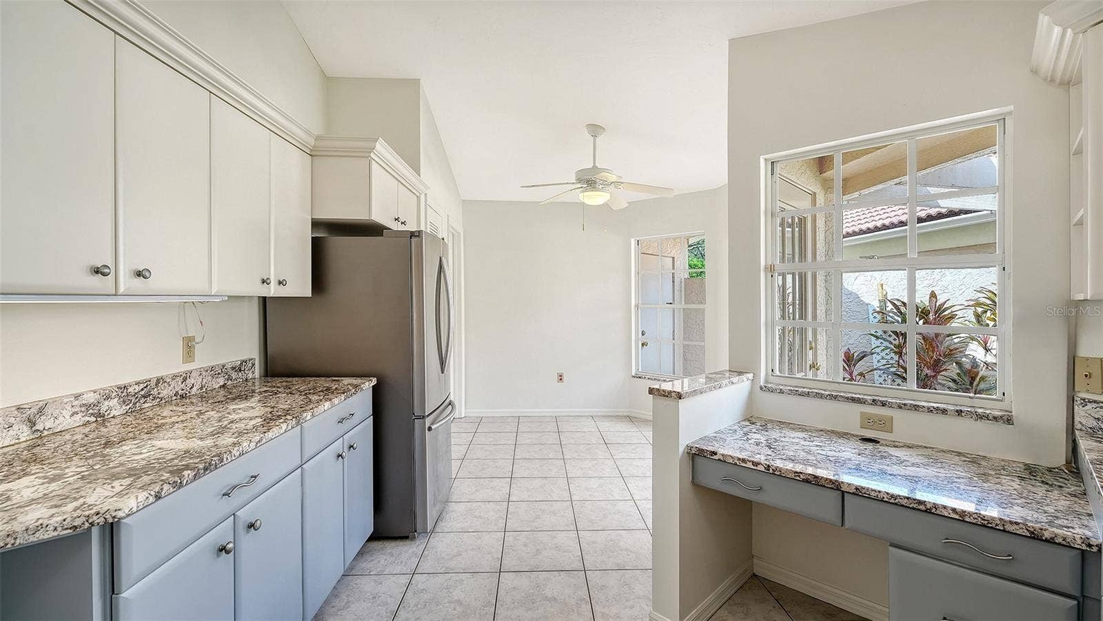 3944 LYNDHURST COURT, Sarasota, FL 34235