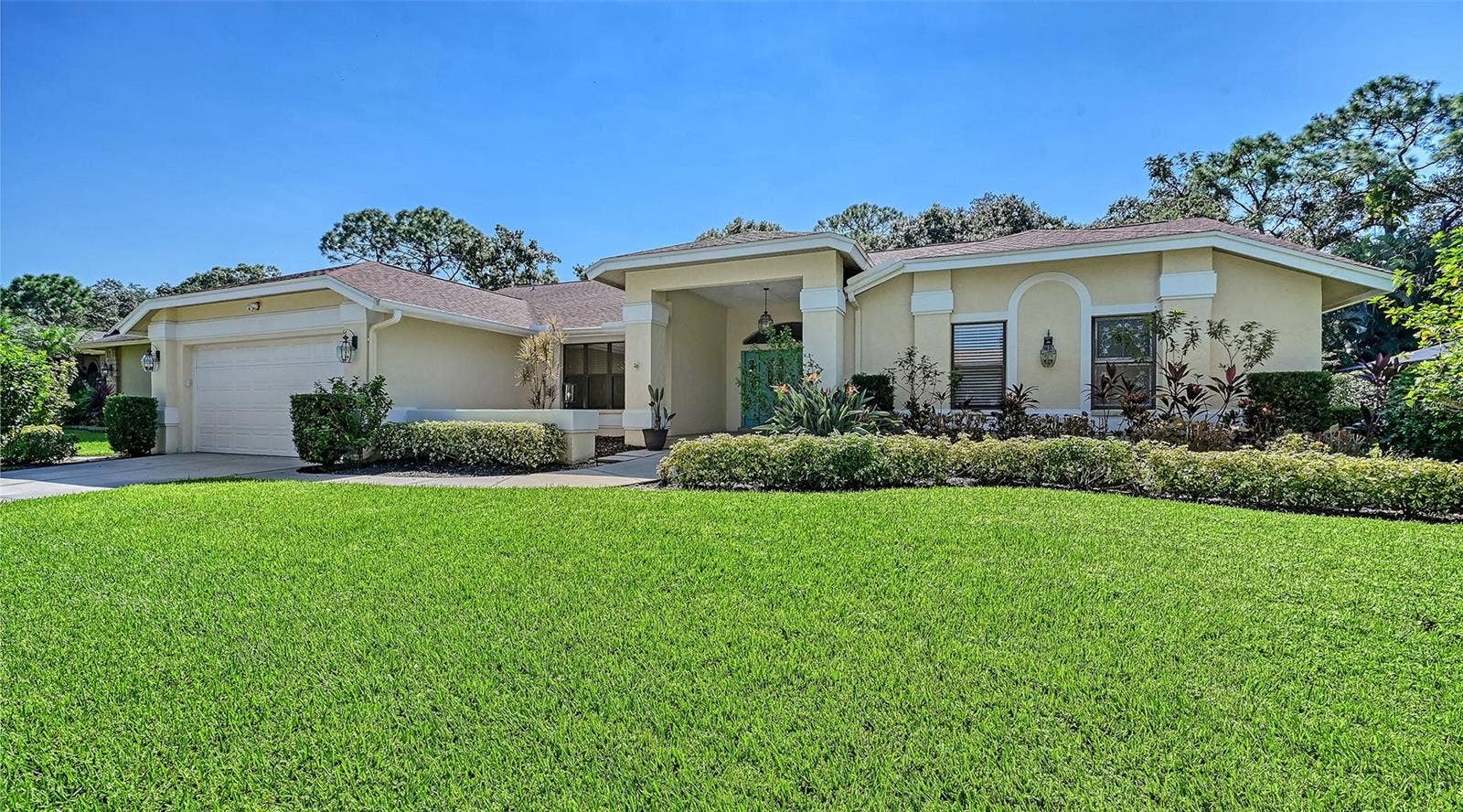 4409 OAK VIEW DRIVE, Sarasota, FL 34232 4409 OAK VIEW DRIVE, Sarasota, FL 34232