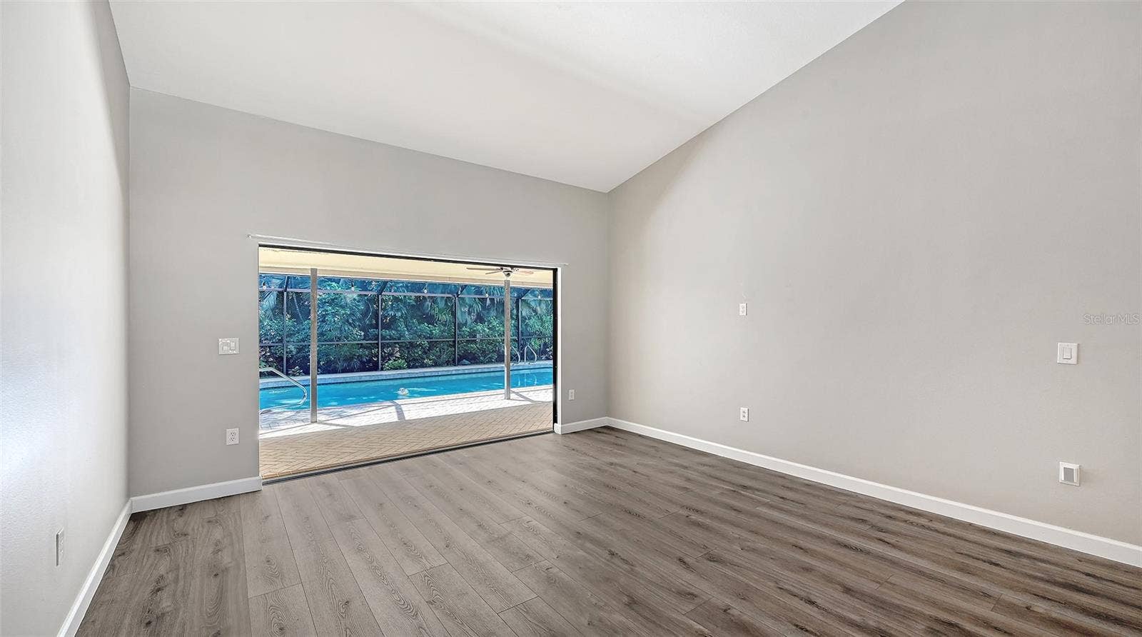 4409 OAK VIEW DRIVE, Sarasota, FL 34232 4409 OAK VIEW DRIVE, Sarasota, FL 34232