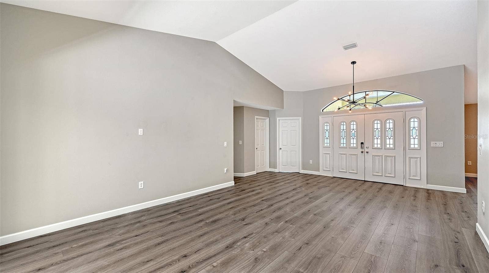 4409 OAK VIEW DRIVE, Sarasota, FL 34232 4409 OAK VIEW DRIVE, Sarasota, FL 34232