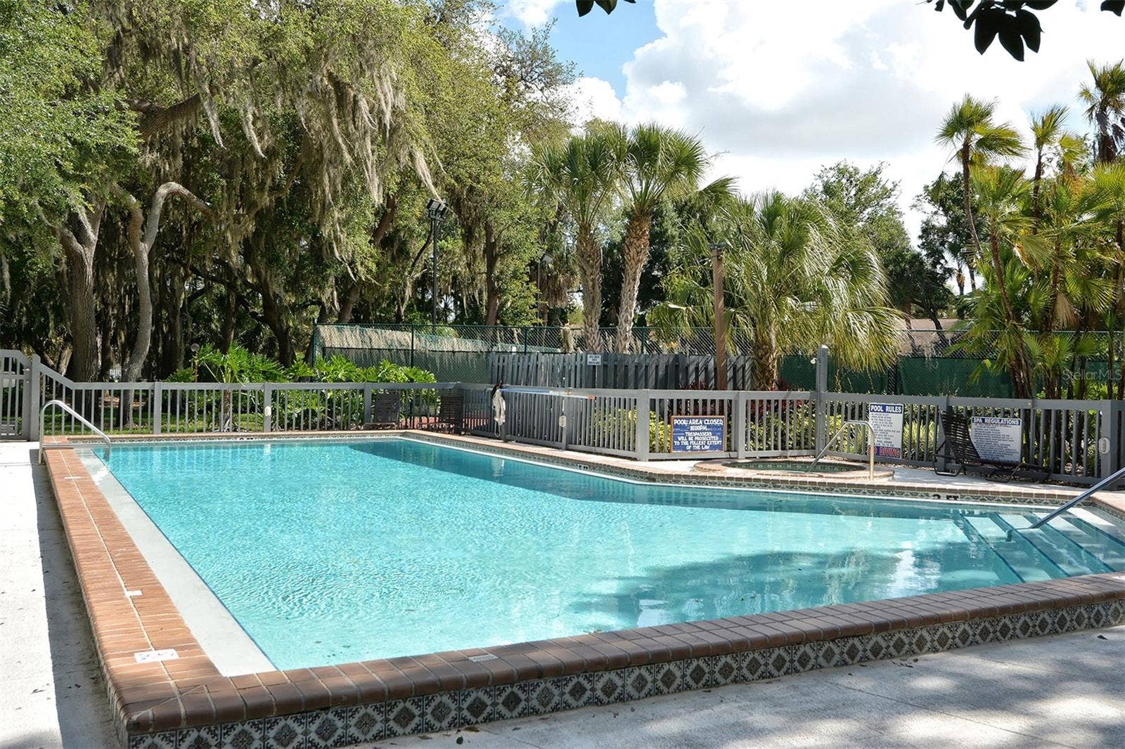 4409 OAK VIEW DRIVE, Sarasota, FL 34232 4409 OAK VIEW DRIVE, Sarasota, FL 34232