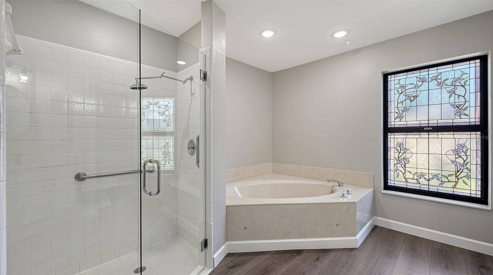 4409 OAK VIEW DRIVE, Sarasota, FL 34232 4409 OAK VIEW DRIVE, Sarasota, FL 34232