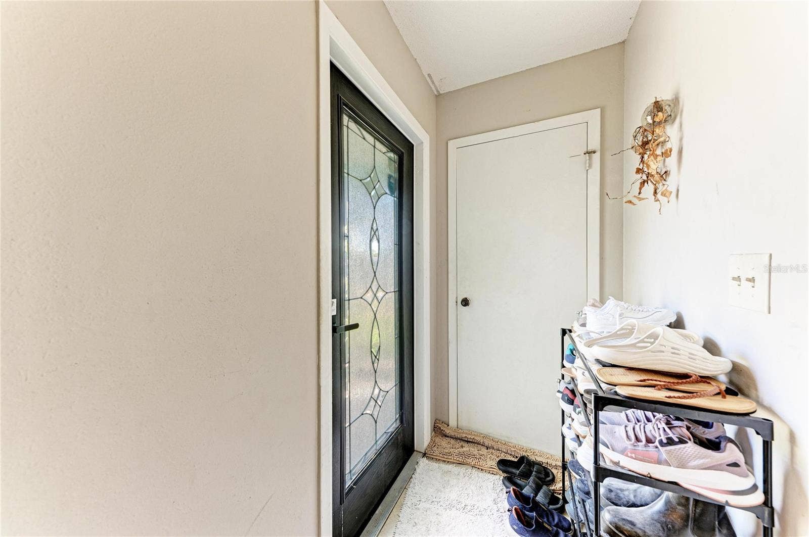 2821 YORKTOWN STREET, Sarasota, FL 34231 2821 YORKTOWN STREET, Sarasota, FL 34231