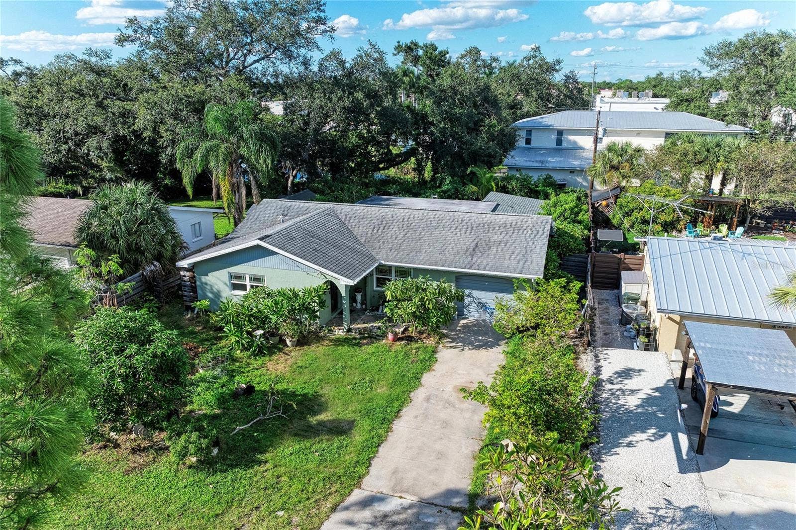 2821 YORKTOWN STREET, Sarasota, FL 34231 2821 YORKTOWN STREET, Sarasota, FL 34231