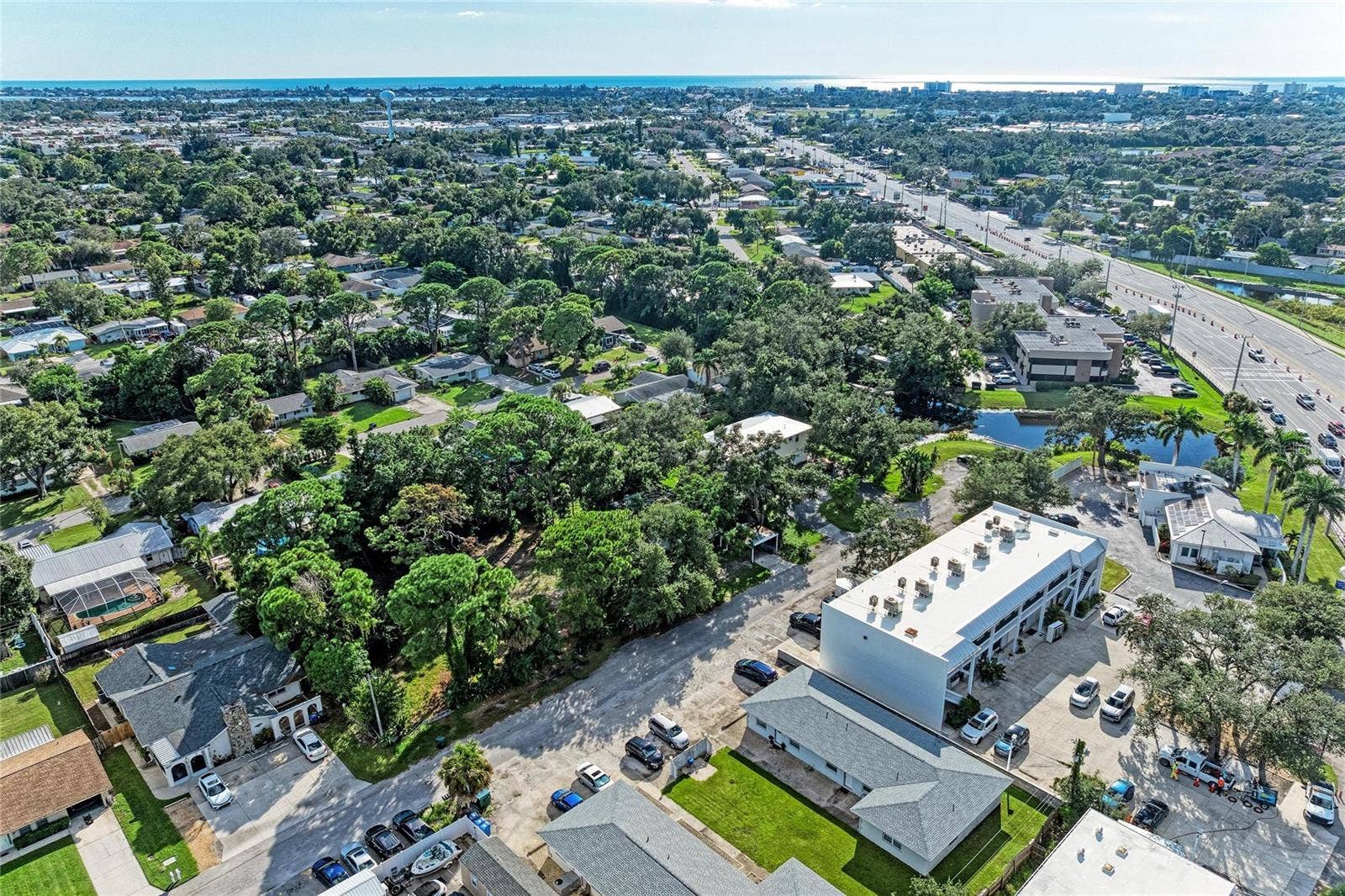 2821 YORKTOWN STREET, Sarasota, FL 34231 2821 YORKTOWN STREET, Sarasota, FL 34231