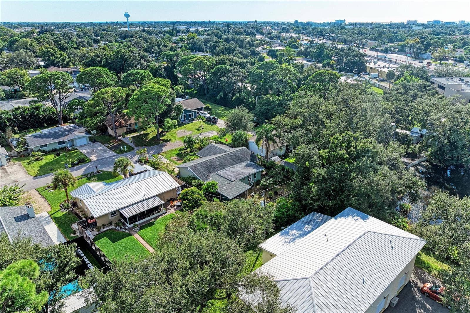 2821 YORKTOWN STREET, Sarasota, FL 34231 2821 YORKTOWN STREET, Sarasota, FL 34231
