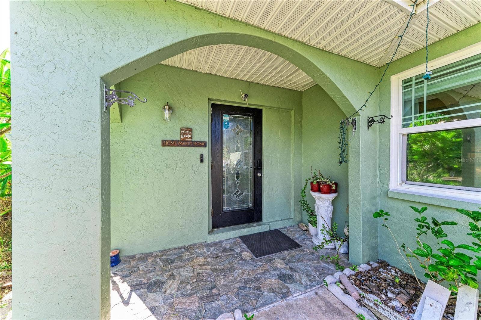 2821 YORKTOWN STREET, Sarasota, FL 34231 2821 YORKTOWN STREET, Sarasota, FL 34231