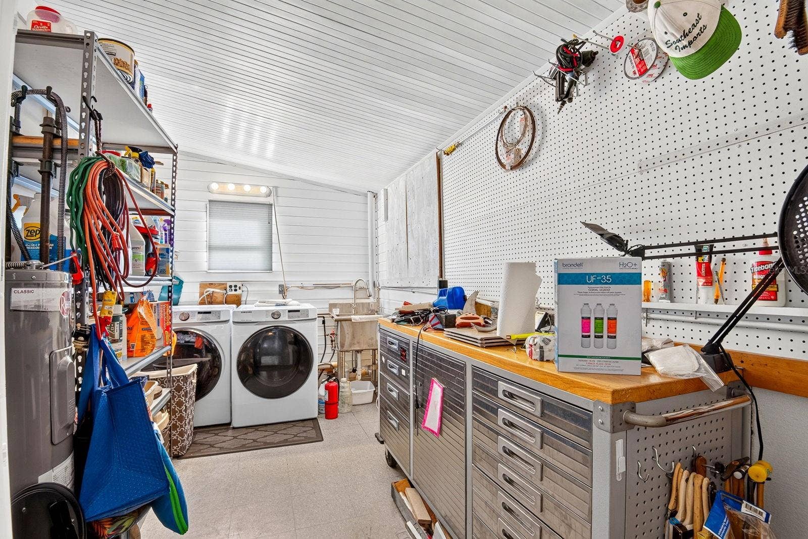 Extra Large storage and workshop