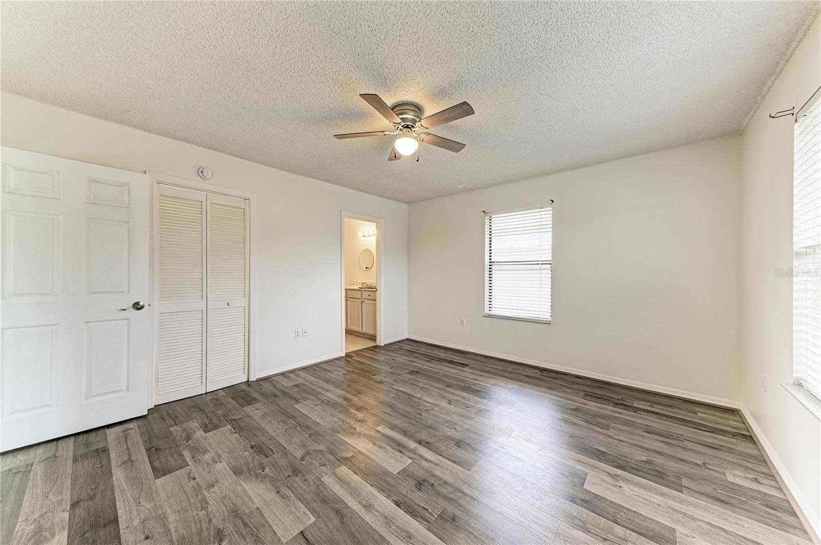 5313 11TH STREET CIRCLE E, Bradenton, FL 34203 5313 11TH STREET CIRCLE E, Bradenton, FL 34203