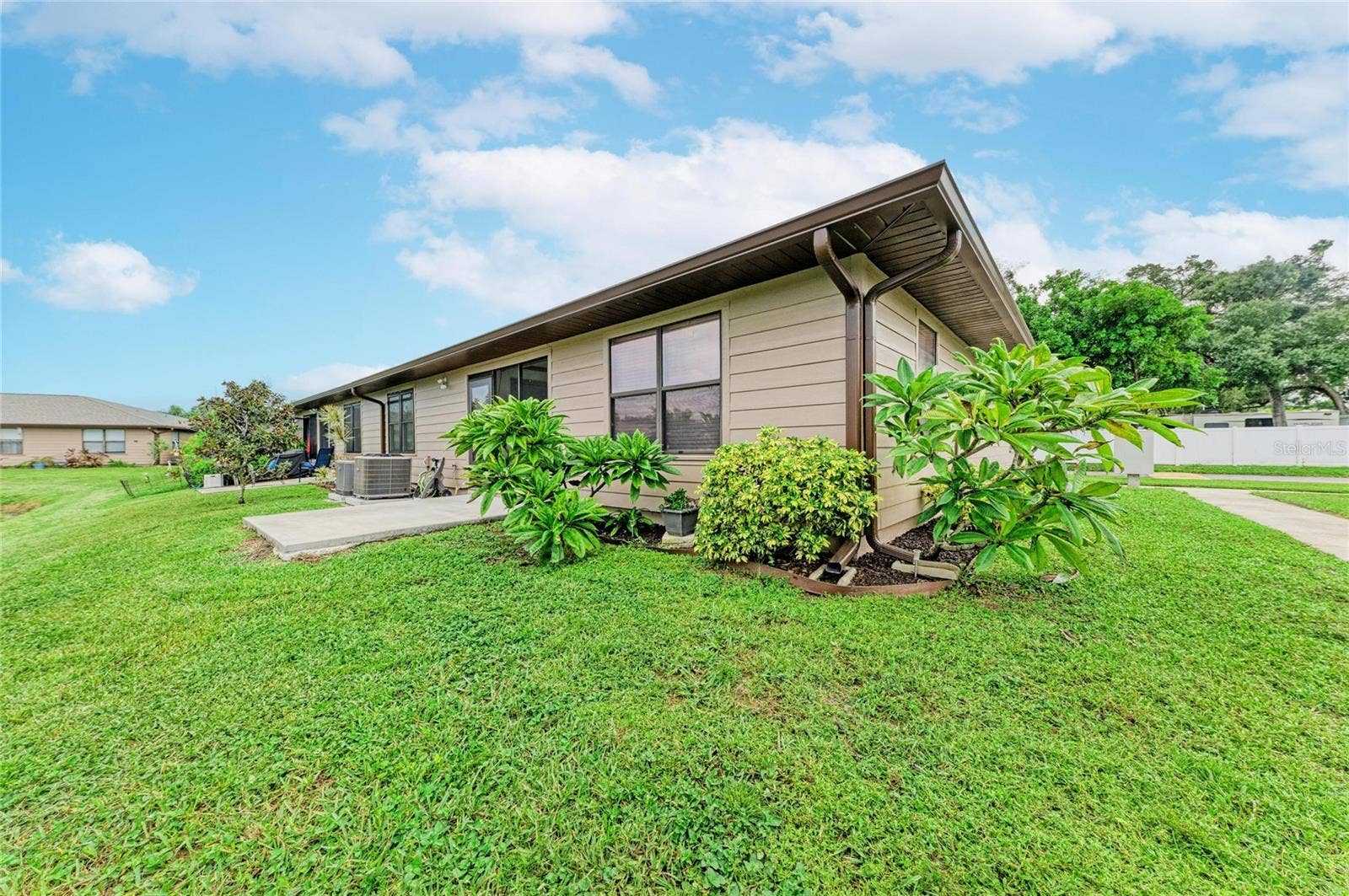 5313 11TH STREET CIRCLE E, Bradenton, FL 34203 5313 11TH STREET CIRCLE E, Bradenton, FL 34203