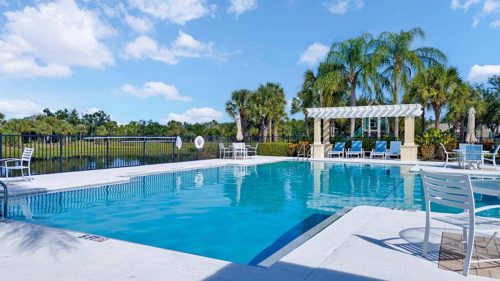 5312 AQUA BREEZE DRIVE, Bradenton, FL 34208 5312 AQUA BREEZE DRIVE, Bradenton, FL 34208