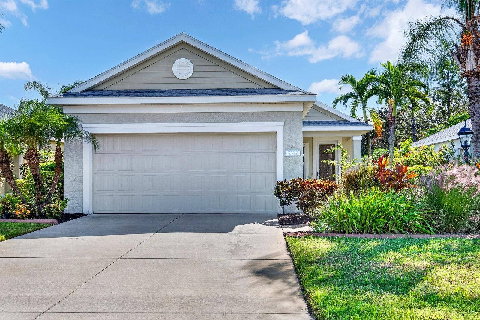 5312 AQUA BREEZE DRIVE, Bradenton, FL 34208 Front Exposure