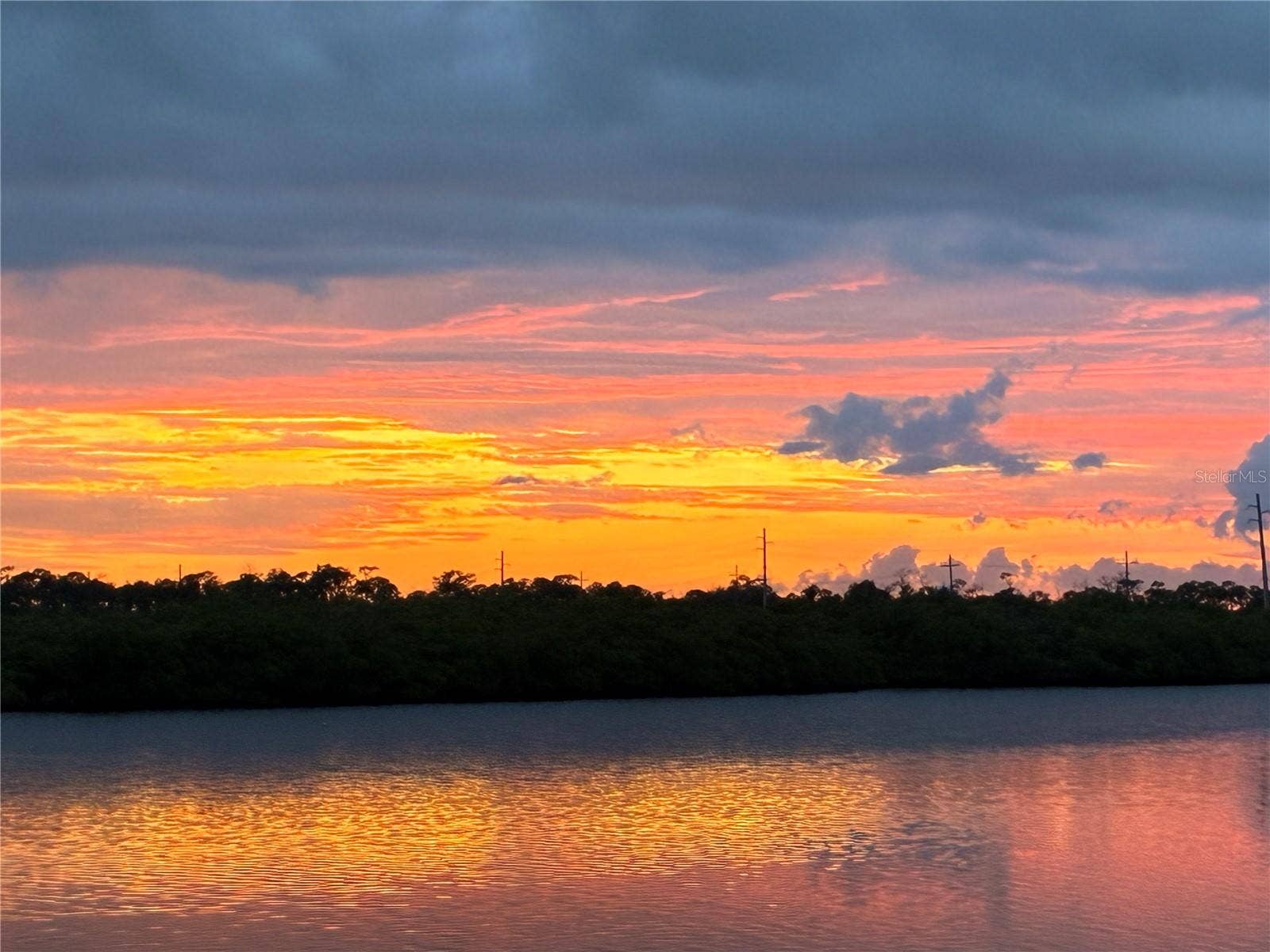 Bradenton, FL 34208 Amazing Sunsets