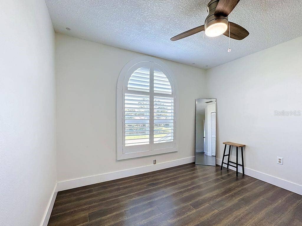 Bradenton, FL 34208 Upstairs 3rd Bedroom