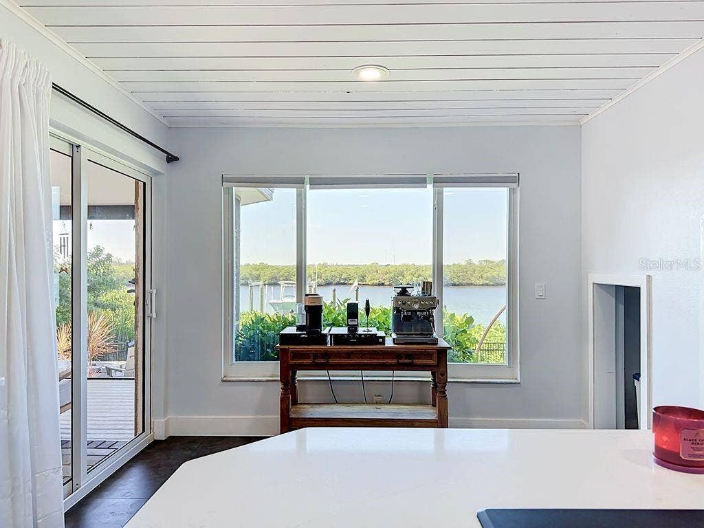 Bradenton, FL 34208 Coffee Bar with River view