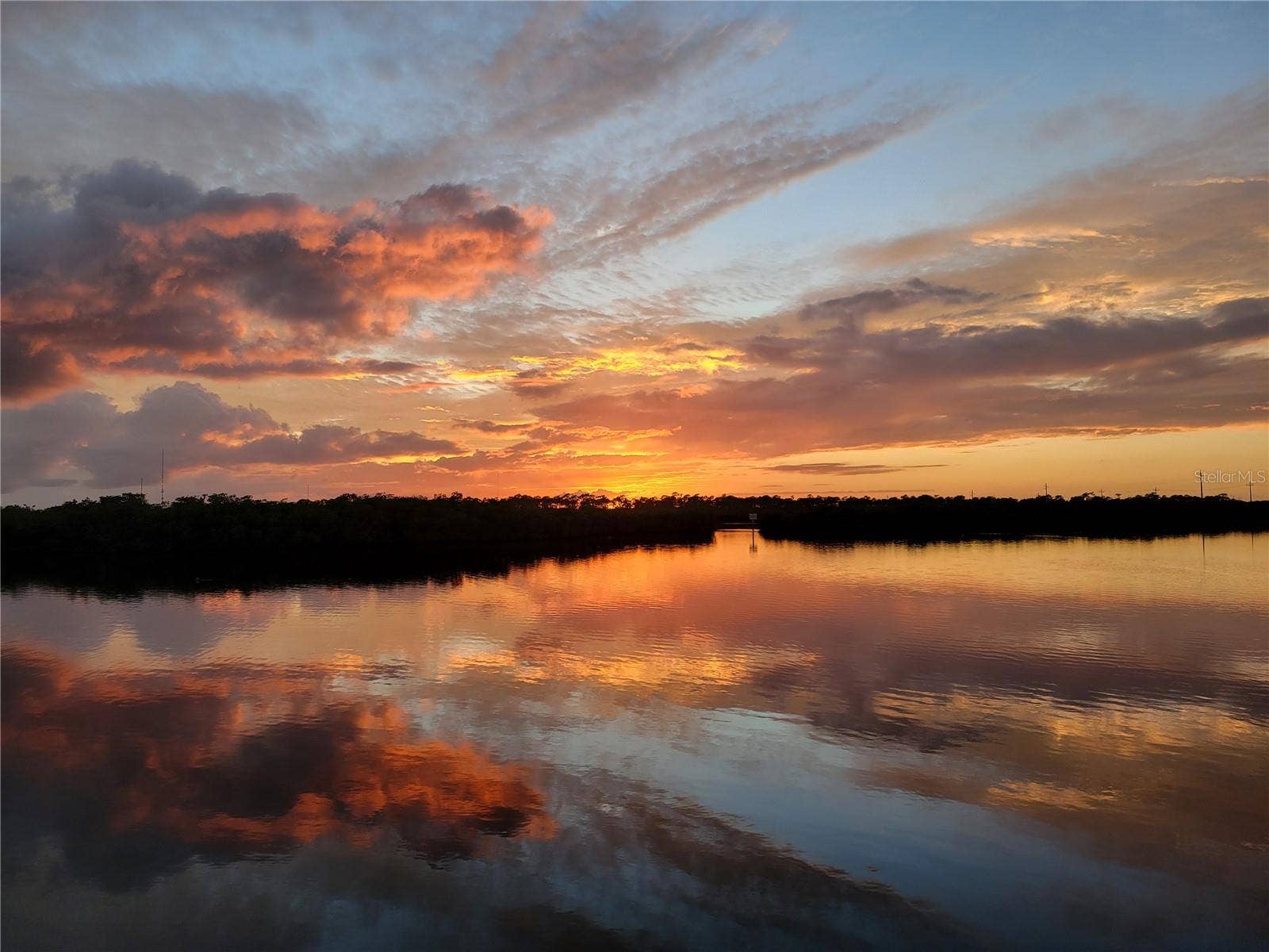 Bradenton, FL 34208 Sunset from patio WOW