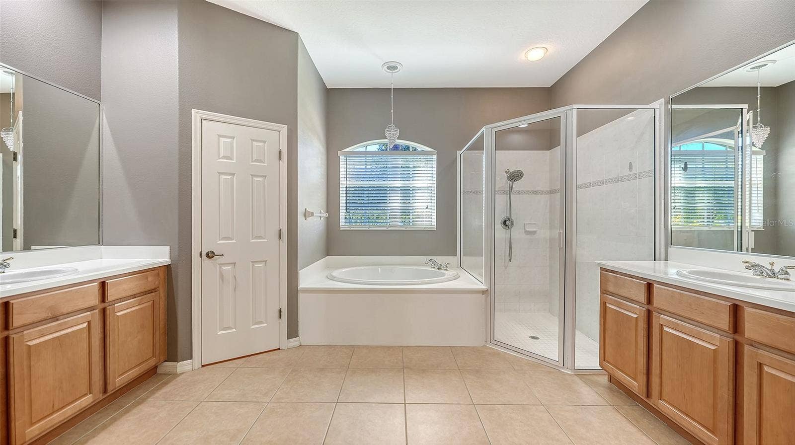 819 GOLDEN POND COURT, Osprey, FL 34229