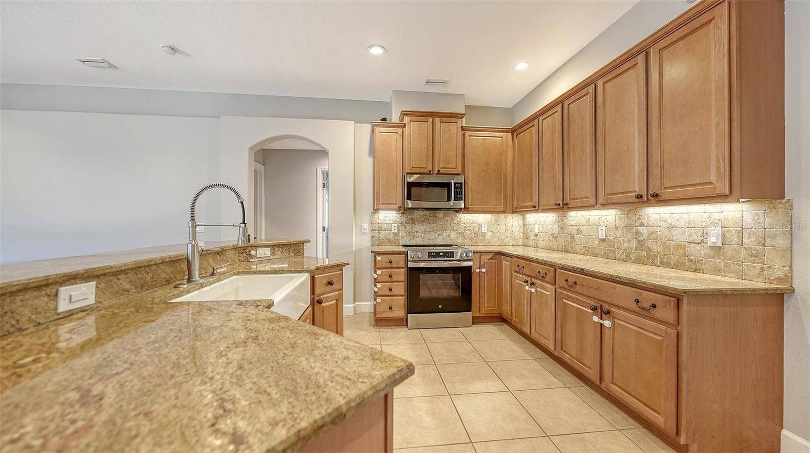 819 GOLDEN POND COURT, Osprey, FL 34229