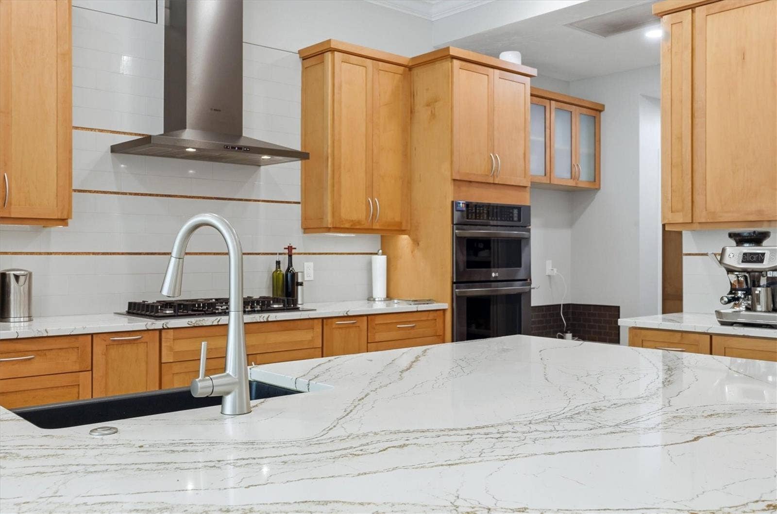 7660 HARRINGTON LANE, Bradenton, FL 34202 7660 HARRINGTON LANE, Bradenton, FL 34202