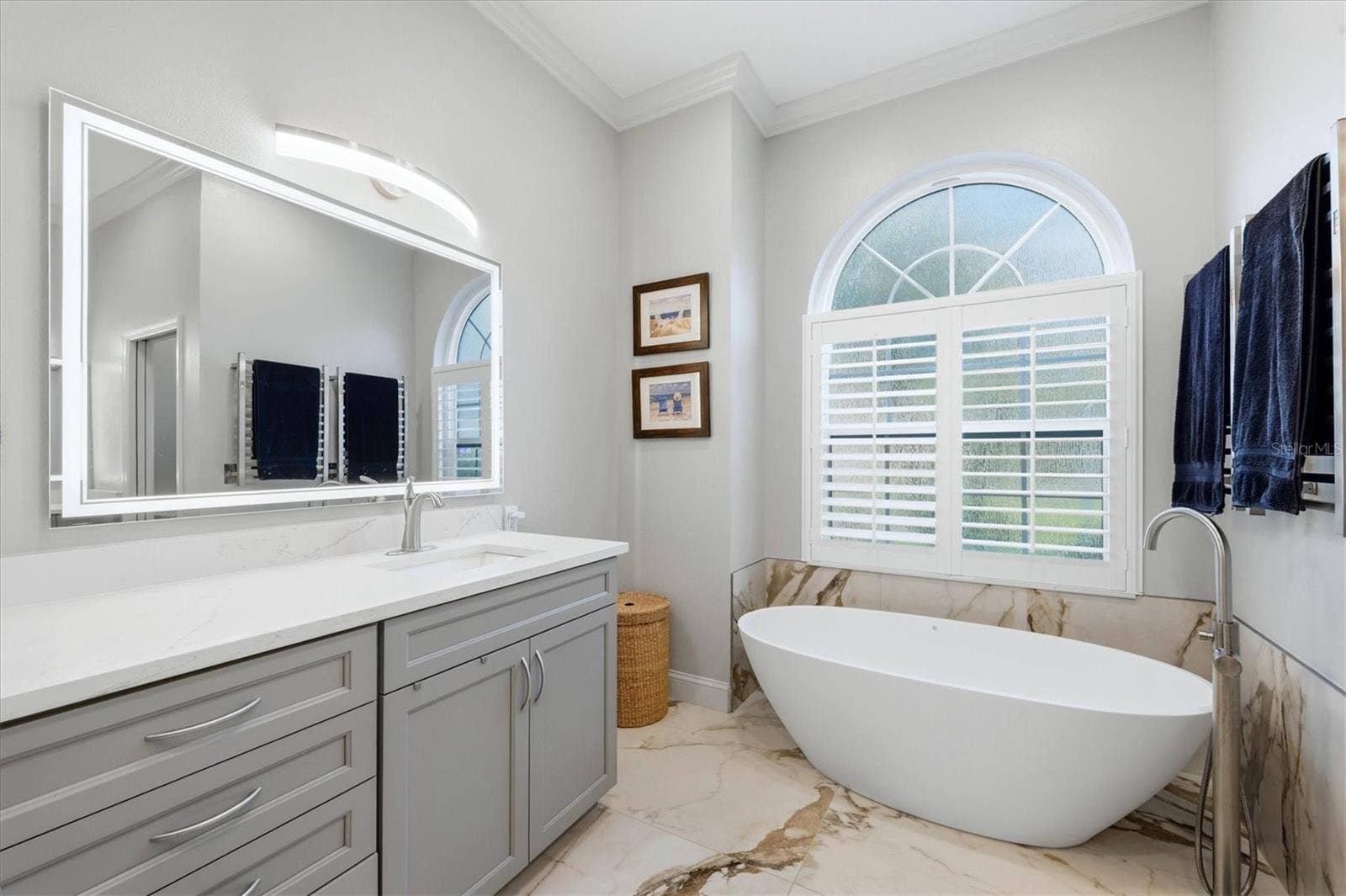 7660 HARRINGTON LANE, Bradenton, FL 34202 7660 HARRINGTON LANE, Bradenton, FL 34202