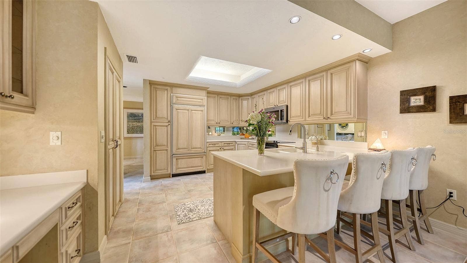 4543 LAS BRISAS LANE, Sarasota, FL 34238 4543 LAS BRISAS LANE, Sarasota, FL 34238
