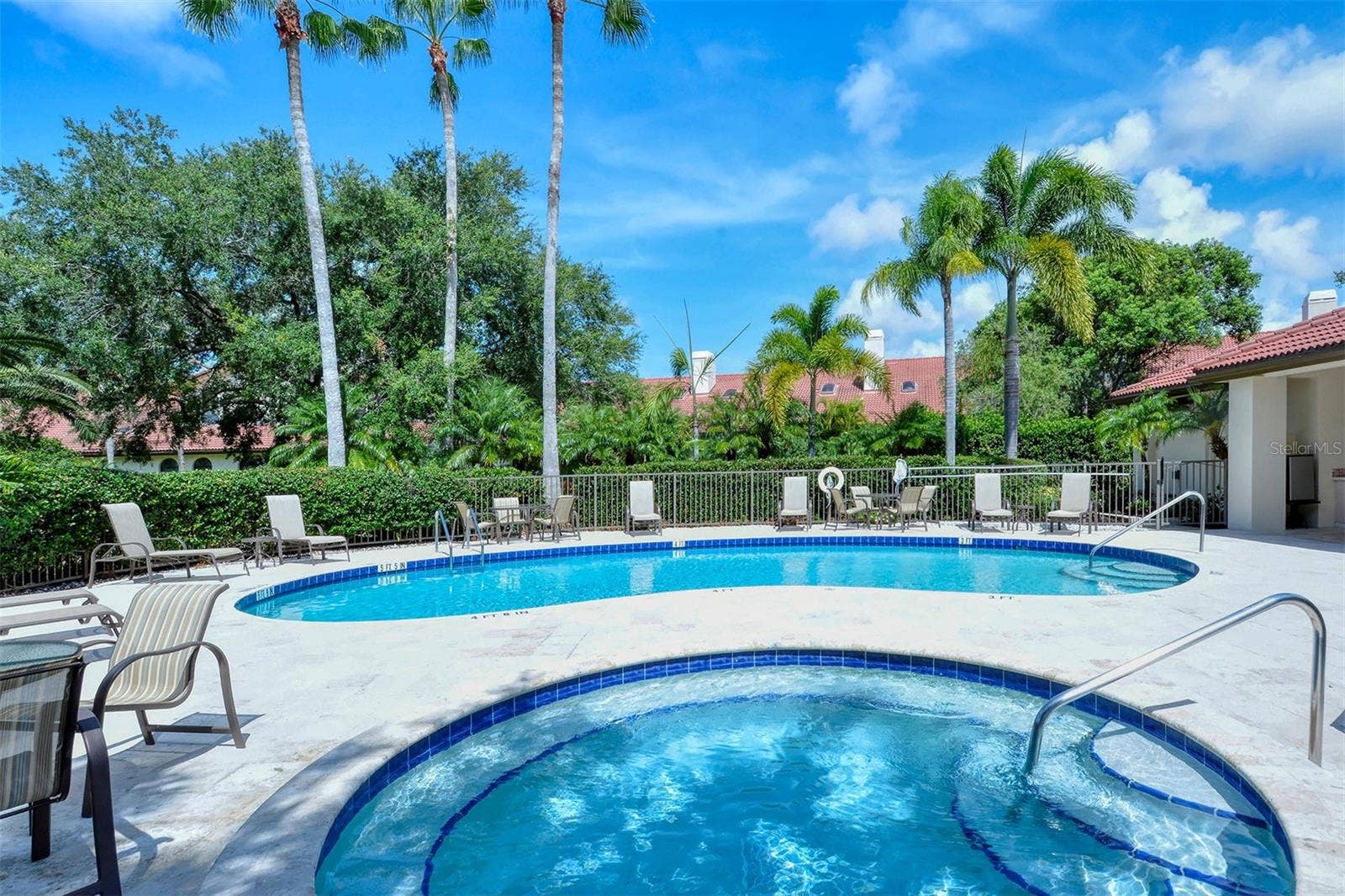 4543 LAS BRISAS LANE, Sarasota, FL 34238 4543 LAS BRISAS LANE, Sarasota, FL 34238
