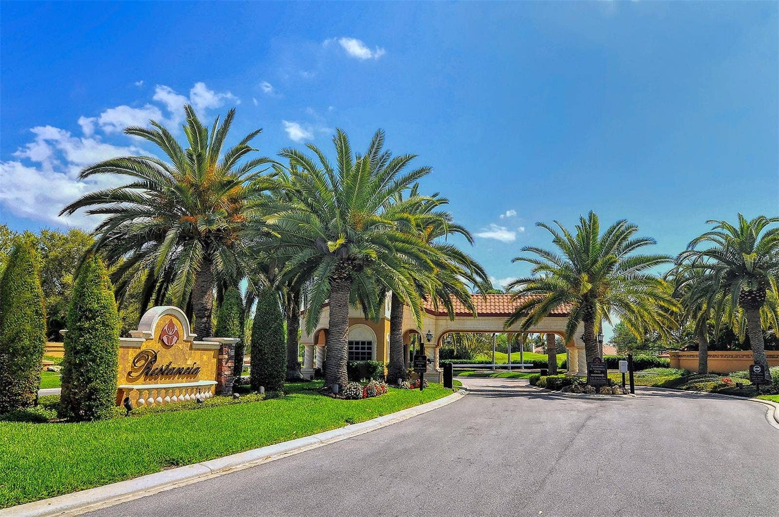 4543 LAS BRISAS LANE, Sarasota, FL 34238 4543 LAS BRISAS LANE, Sarasota, FL 34238