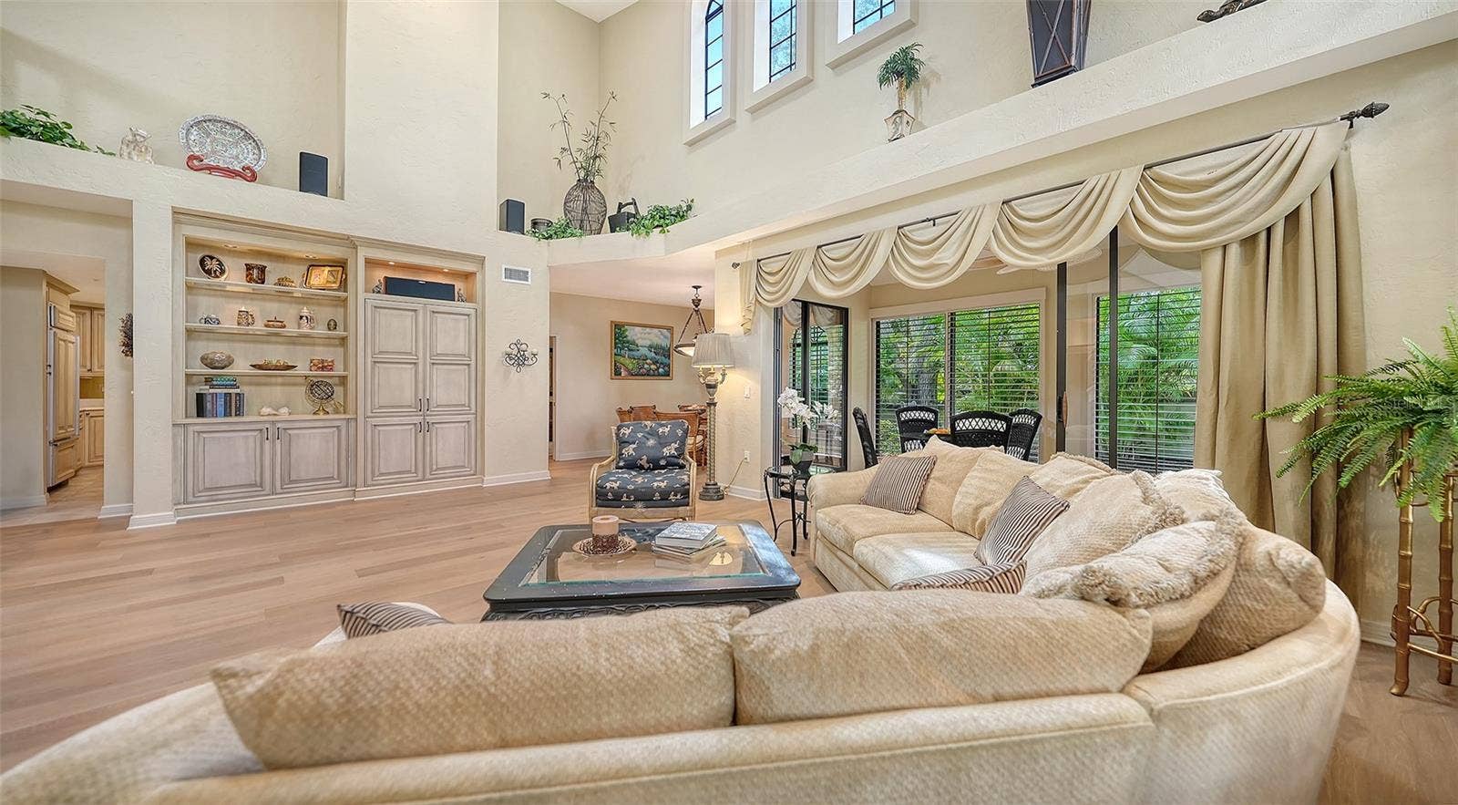 4543 LAS BRISAS LANE, Sarasota, FL 34238 4543 LAS BRISAS LANE, Sarasota, FL 34238