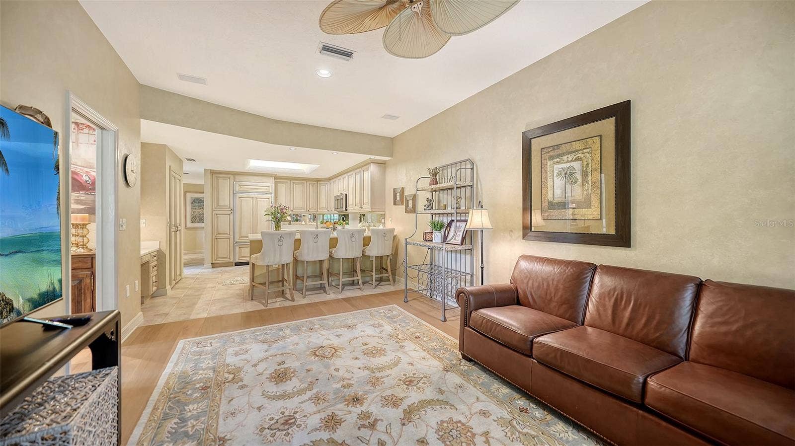 4543 LAS BRISAS LANE, Sarasota, FL 34238 4543 LAS BRISAS LANE, Sarasota, FL 34238