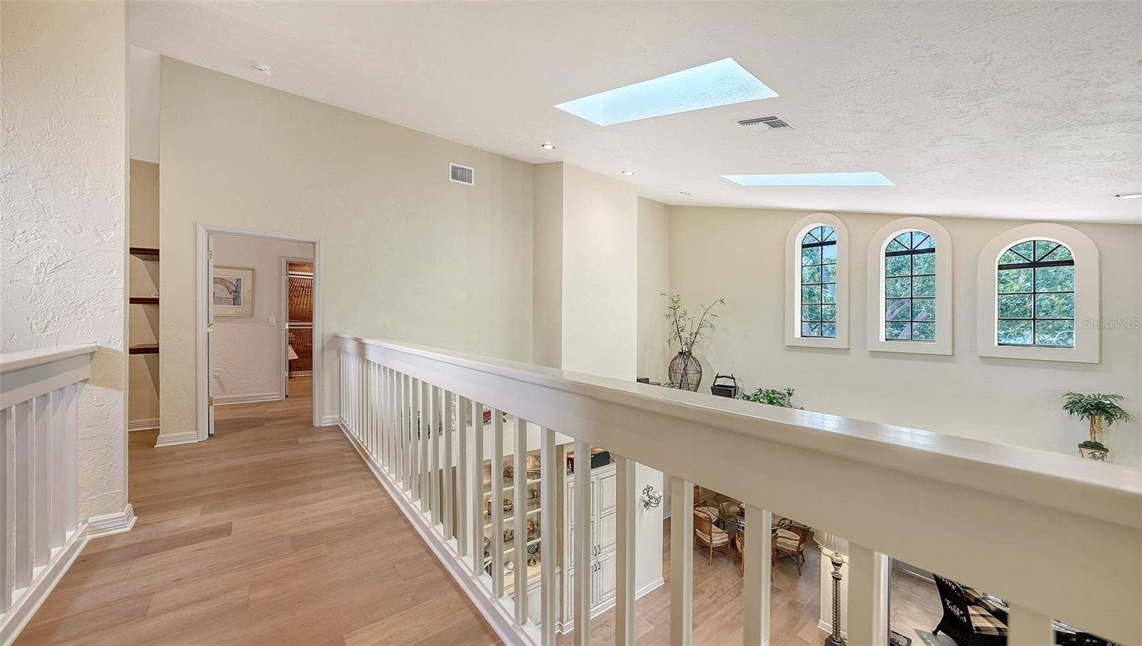 4543 LAS BRISAS LANE, Sarasota, FL 34238 4543 LAS BRISAS LANE, Sarasota, FL 34238