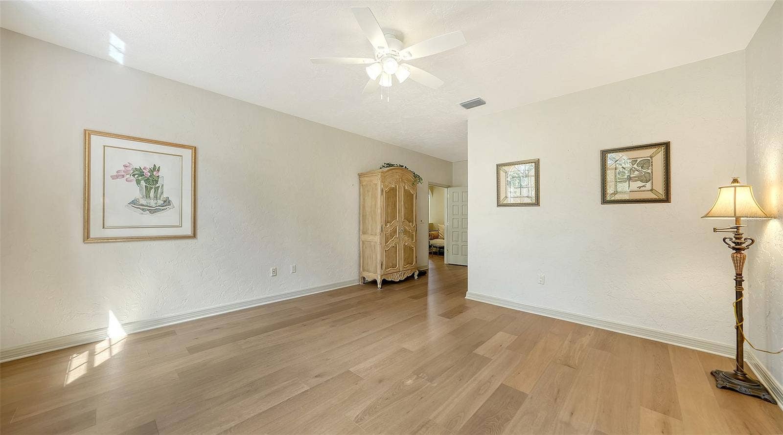 4543 LAS BRISAS LANE, Sarasota, FL 34238 4543 LAS BRISAS LANE, Sarasota, FL 34238