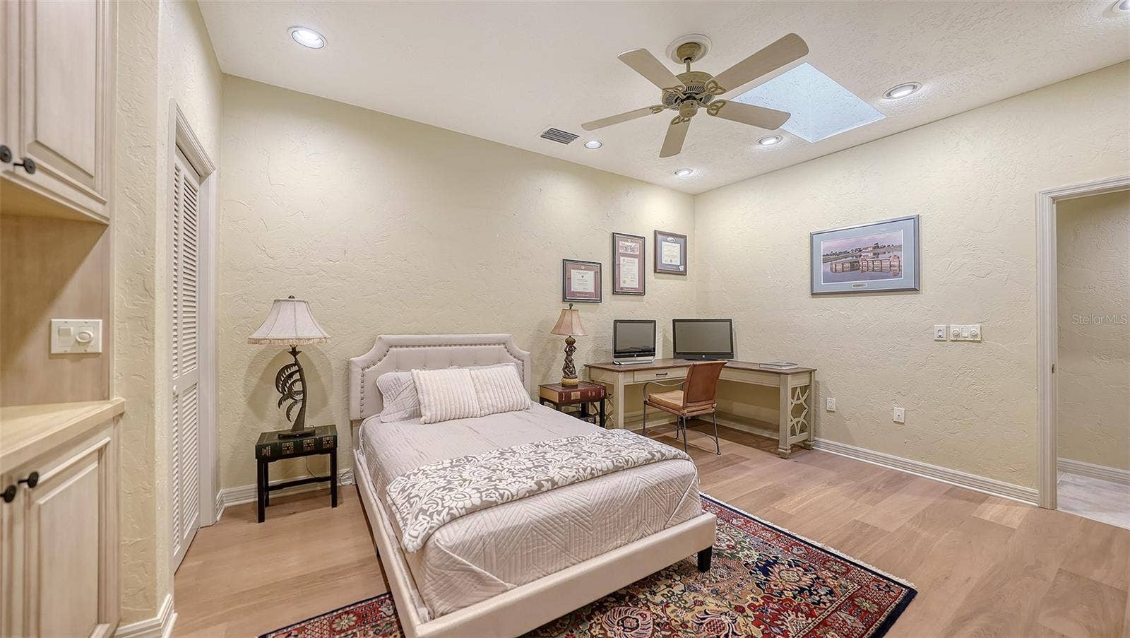 4543 LAS BRISAS LANE, Sarasota, FL 34238 4543 LAS BRISAS LANE, Sarasota, FL 34238