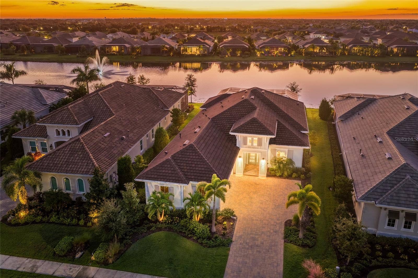 8343 PAVIA WAY, Lakewood Ranch, FL 34202 8343 PAVIA WAY, Lakewood Ranch, FL 34202