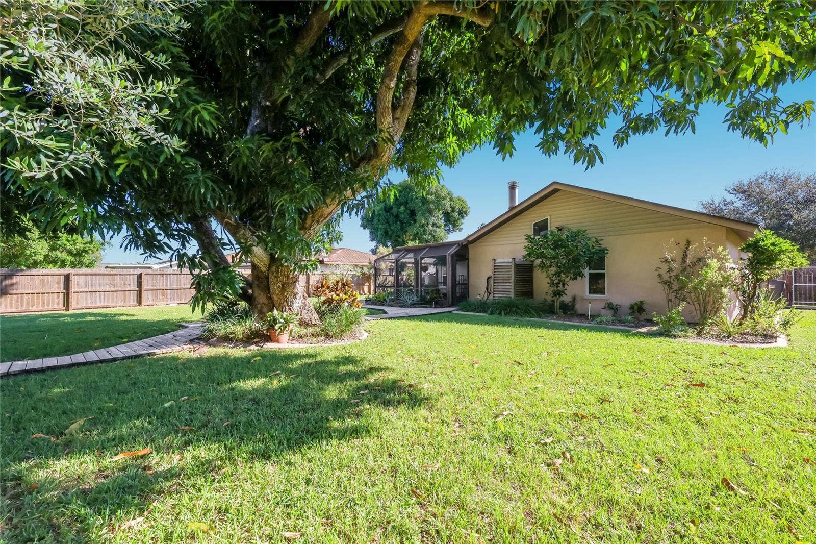 204 46TH STREET NW, Bradenton, FL 34209 View of the back of the house
