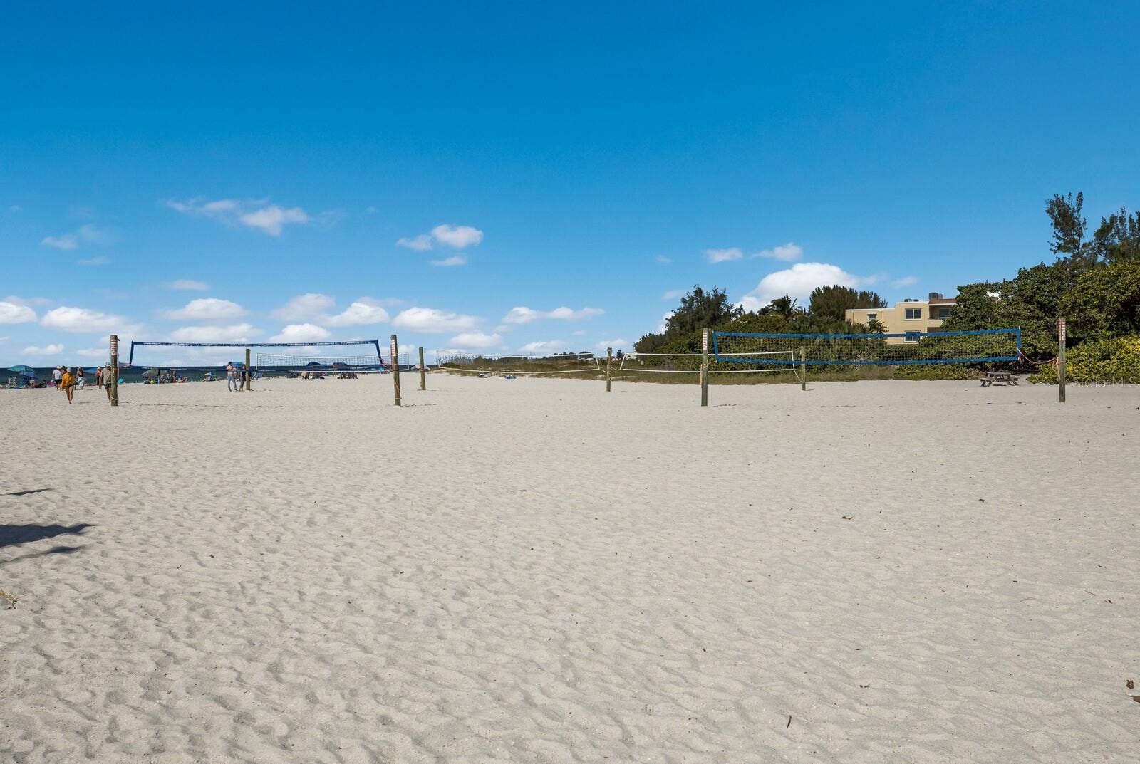 204 46TH STREET NW, Bradenton, FL 34209 Short drive to Anna Maria Island Beaches