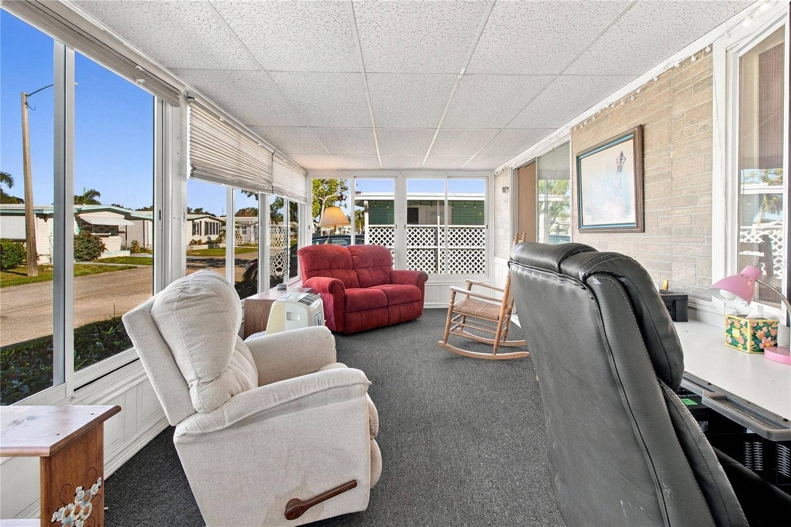 808 53RD AVENUE E, #19, Bradenton, FL 34203 Florida Room