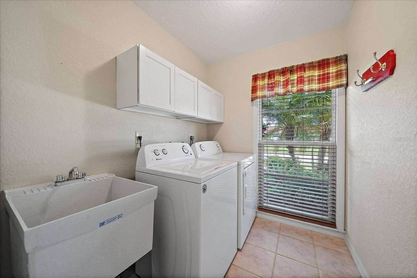 1349 GRAND BOULEVARD, #1006, Sarasota, FL 34232