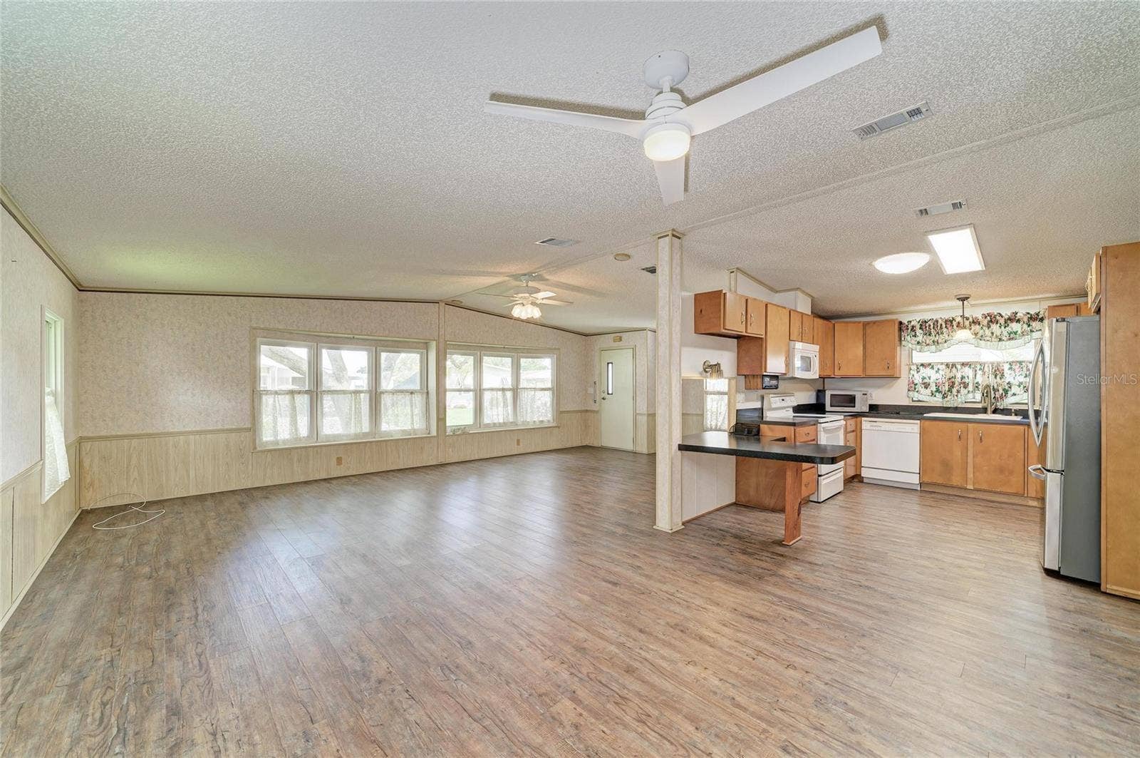 42 MEADOWLARK CIRCLE, Ellenton, FL 34222 42 MEADOWLARK CIRCLE, Ellenton, FL 34222