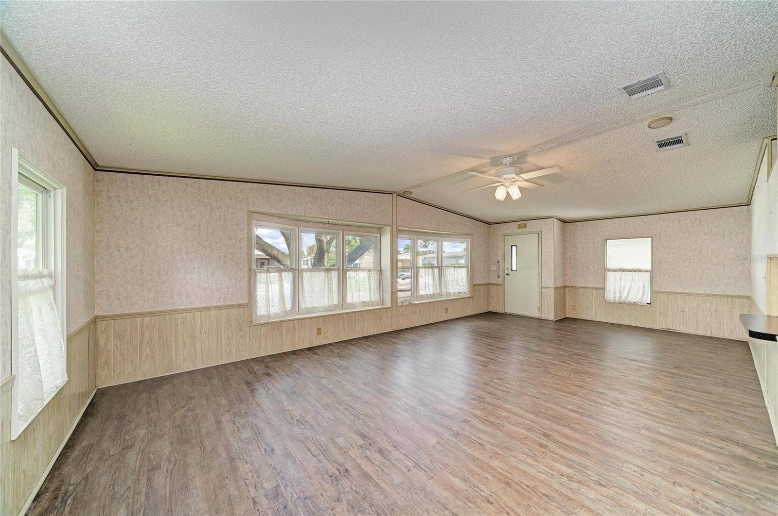 42 MEADOWLARK CIRCLE, Ellenton, FL 34222 42 MEADOWLARK CIRCLE, Ellenton, FL 34222