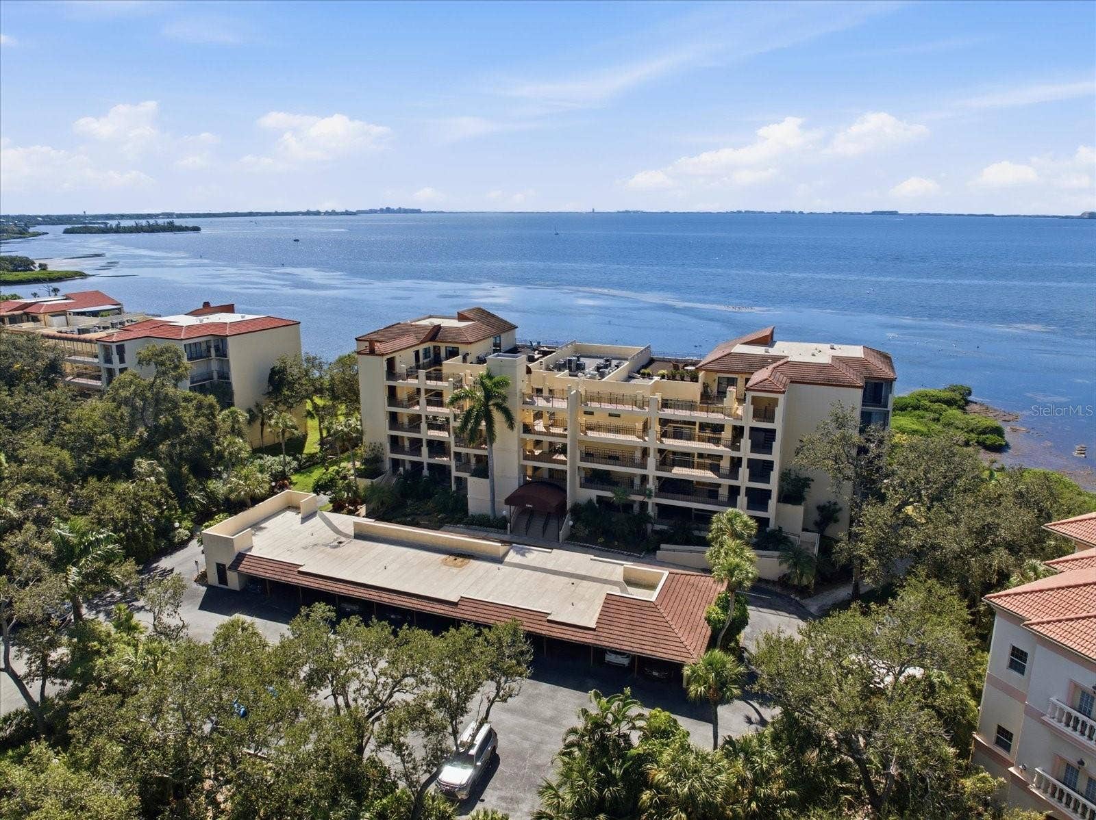 6460 MOURNING DOVE DRIVE, #305, Bradenton, FL 34210 6460 MOURNING DOVE DRIVE, #305, Bradenton, FL 34210