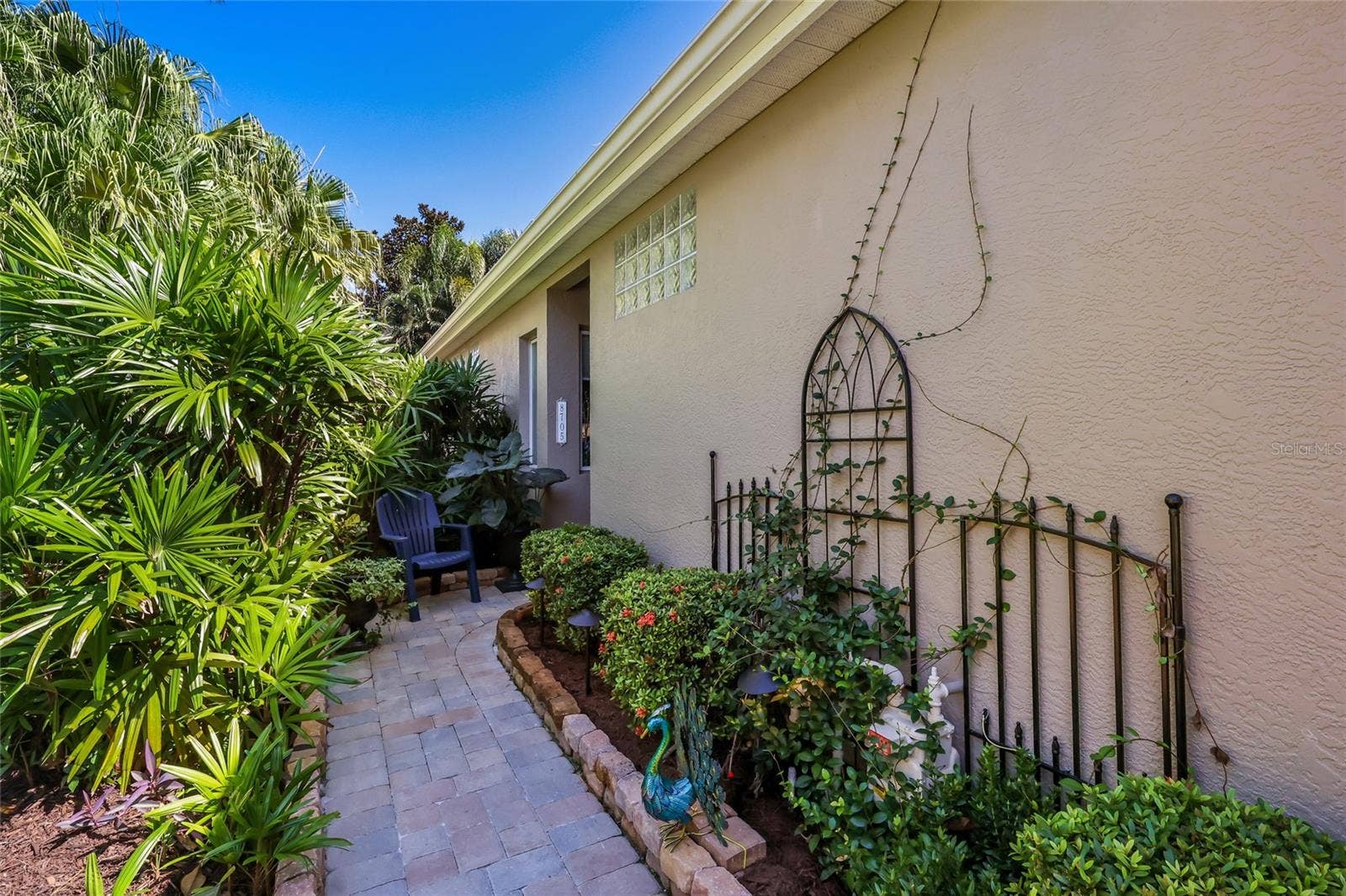 8705 52ND DRIVE E, Bradenton, FL 34211 8705 52ND DRIVE E, Bradenton, FL 34211