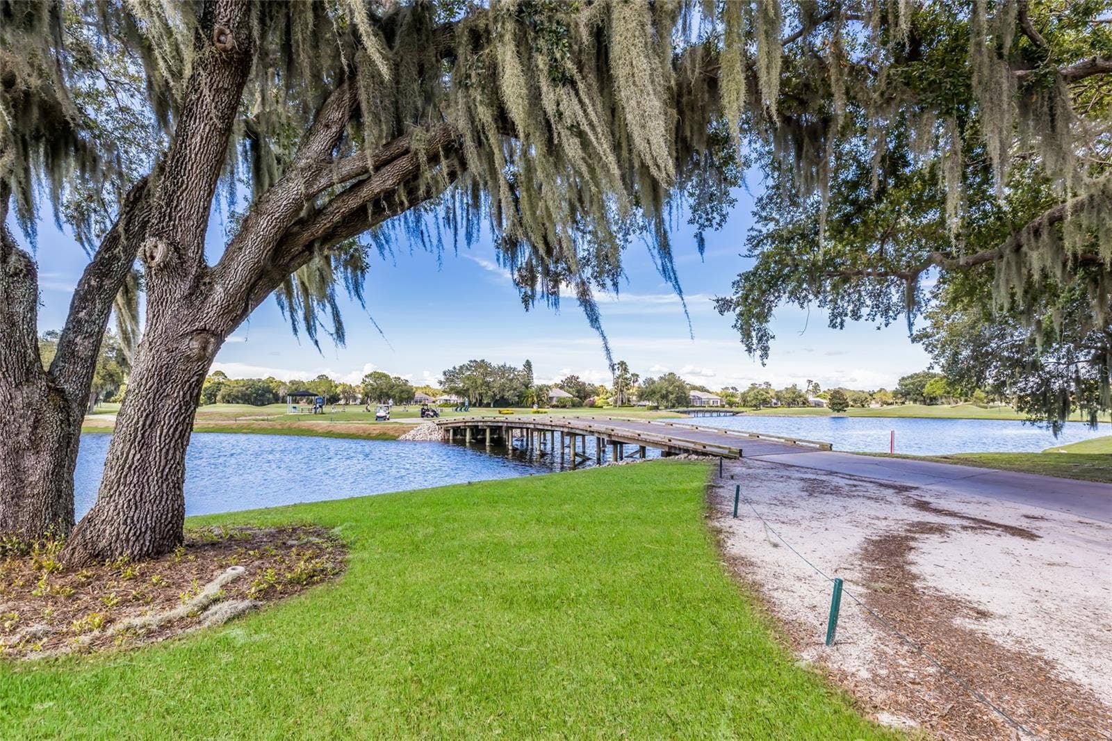 8705 52ND DRIVE E, Bradenton, FL 34211 8705 52ND DRIVE E, Bradenton, FL 34211