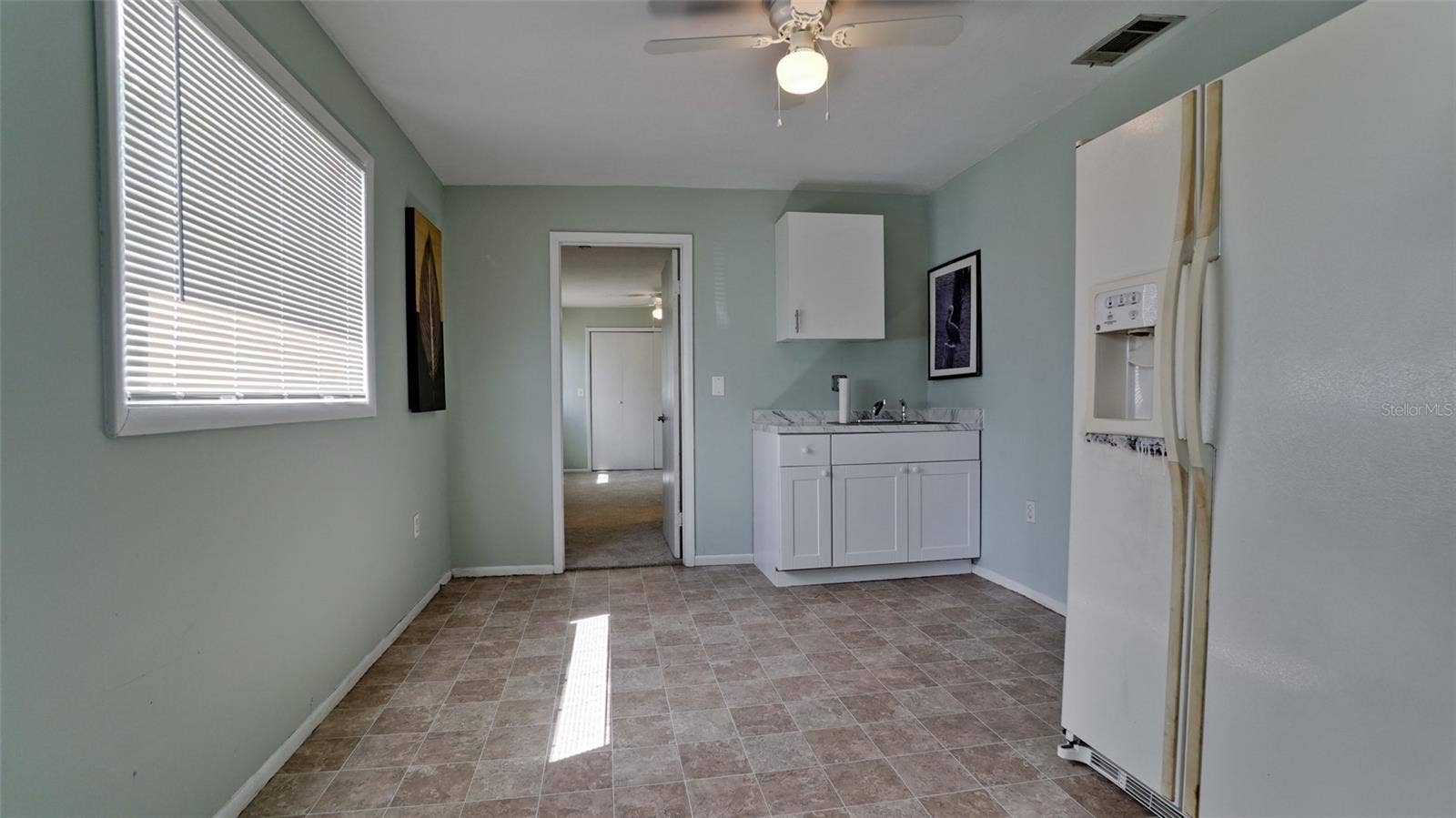 2205 24TH AVENUE W, Bradenton, FL 34205 2205 24TH AVENUE W, Bradenton, FL 34205