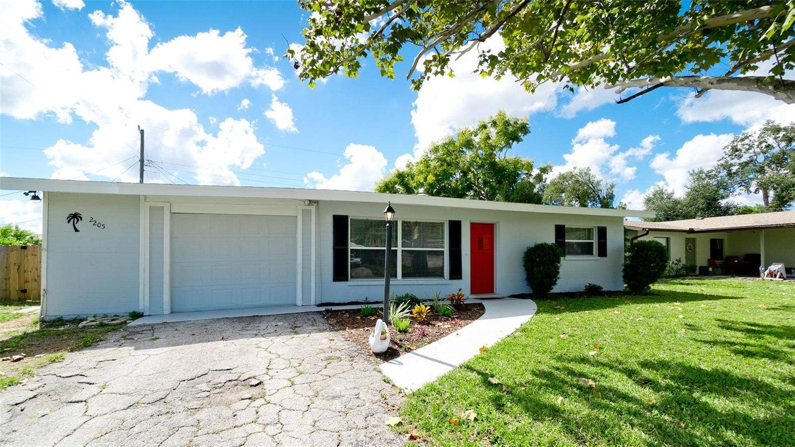 2205 24TH AVENUE W, Bradenton, FL 34205 2205 24TH AVENUE W, Bradenton, FL 34205