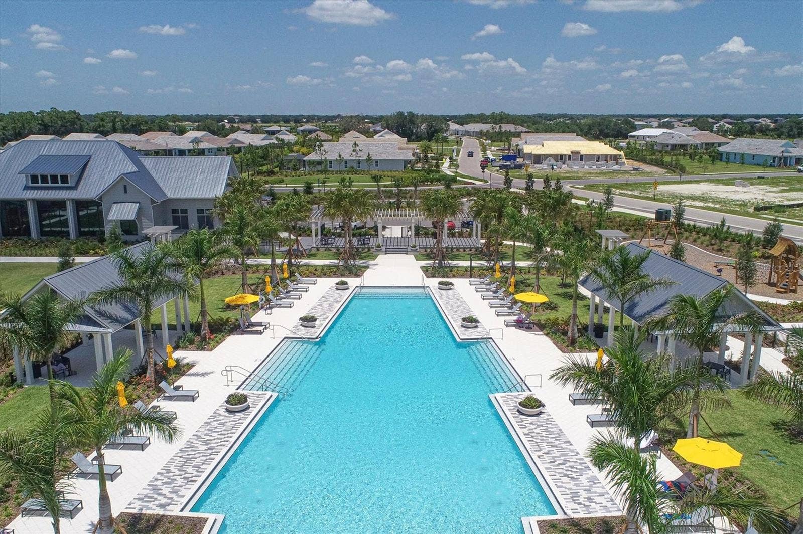 1104 WATERLINE COURT, Sarasota, FL 34240 1104 WATERLINE COURT, Sarasota, FL 34240