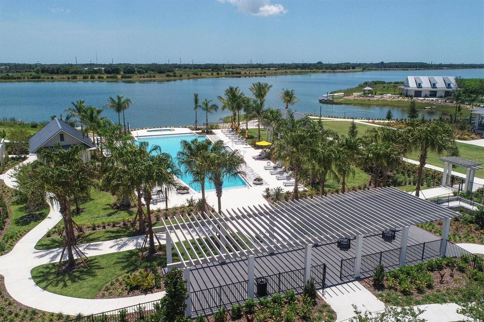 1104 WATERLINE COURT, Sarasota, FL 34240 1104 WATERLINE COURT, Sarasota, FL 34240