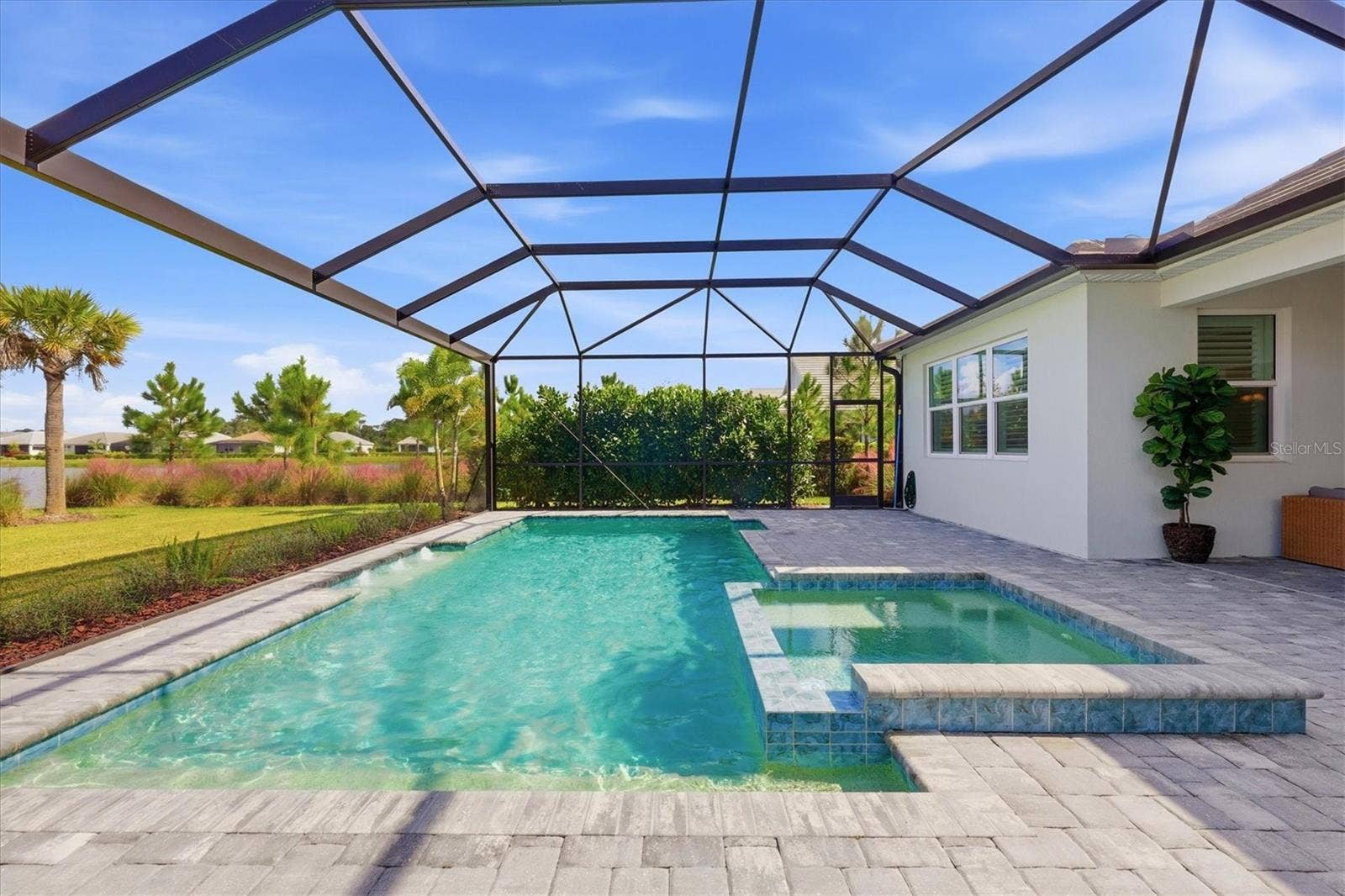 1104 WATERLINE COURT, Sarasota, FL 34240 1104 WATERLINE COURT, Sarasota, FL 34240