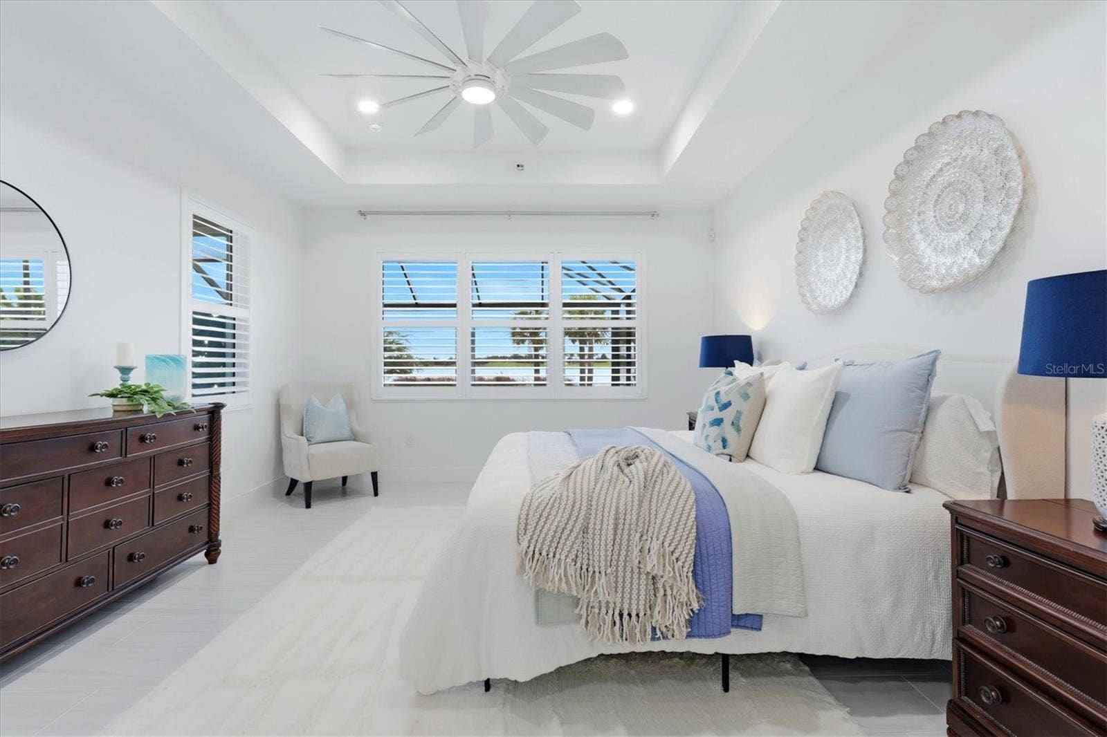 1104 WATERLINE COURT, Sarasota, FL 34240 1104 WATERLINE COURT, Sarasota, FL 34240